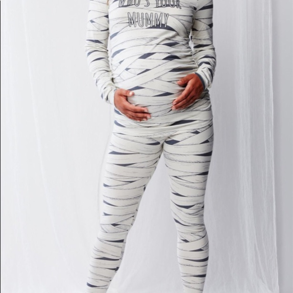 Motherhood maternity mummy Halloween costume